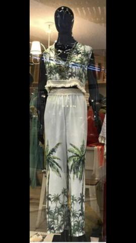 Conjunto Calça e cropped