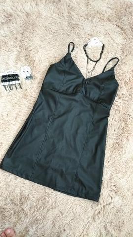 Vestido couro