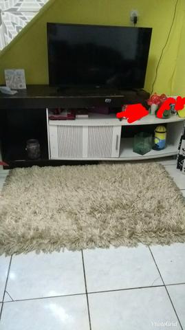 Tapete peludo muito conservado,pouco tempo de uso
