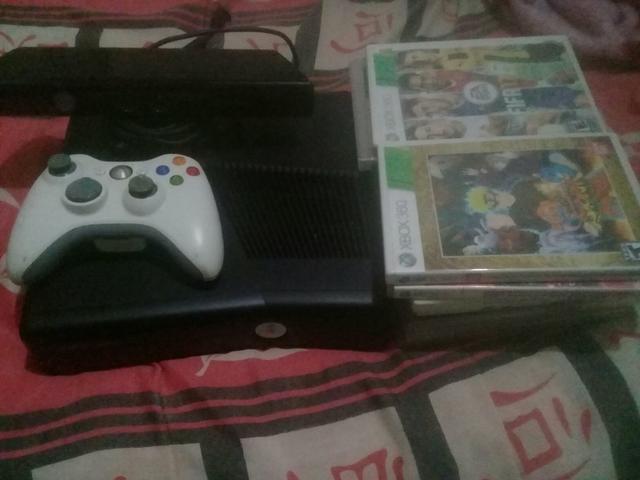 Vendo ou troco Xbox 360 desbloquiado