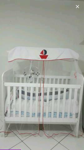 Berço americano que vira cama