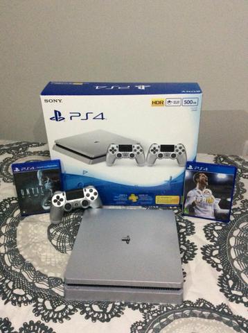 PS4 Prata, 1 controle e 2 jogos