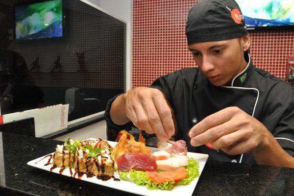Precisa-se de Sushiman