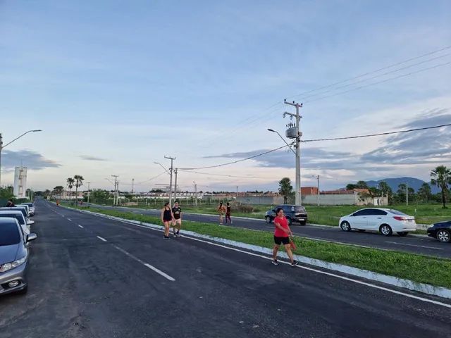 Lotes ao lado do centro de Maracanaú pronto para construir