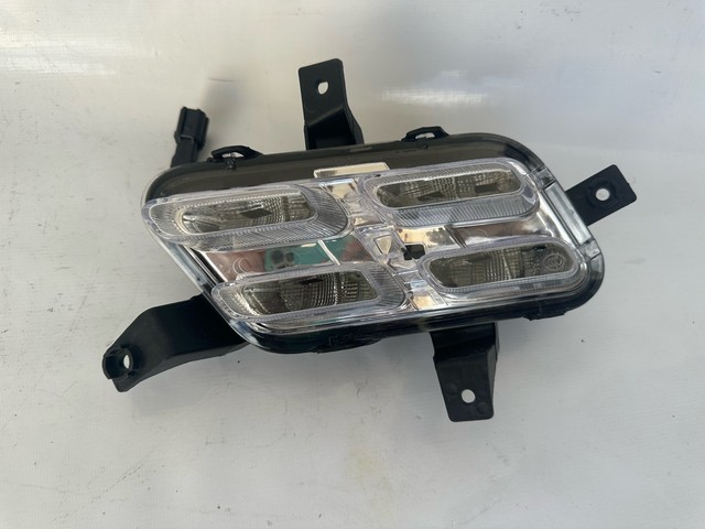 Farol De Milha Led Esquerdo Chery Tiggo 8 2021 2022 2023 Carros Vans