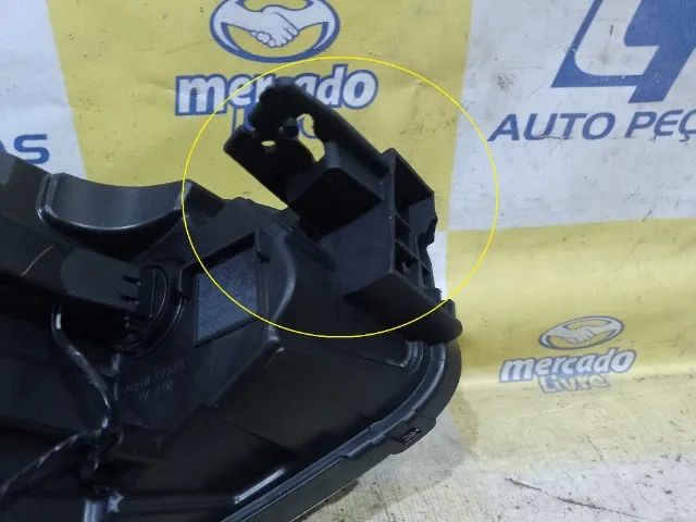 Farol Esquerdo Gm Tracker 2021 A 2023 Original Recuperado Carros