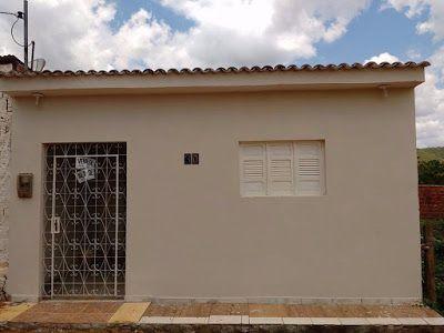 Vende-se uma casa por 42 Mil Reais