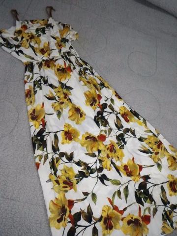 Vestido Longo Floral de Alça com Babado no Colo