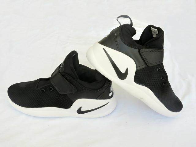 Tenis NIKE 41 Top novo