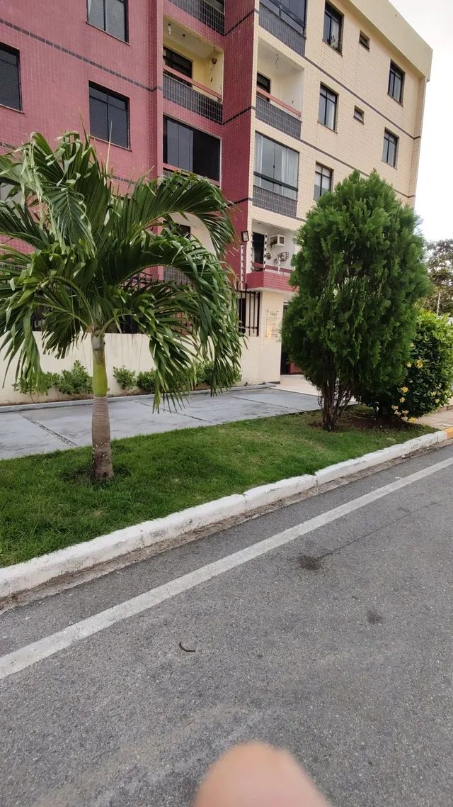 Terreno Perto da Orla De Atalaia De 875m² 25 X 35 Na AV Oceânica