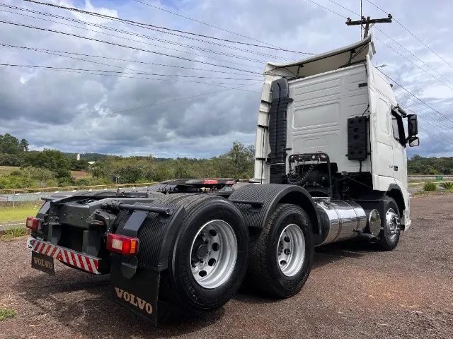 Volvo Fh Globetrotter X Teto Alto Trucado Revisado Manual