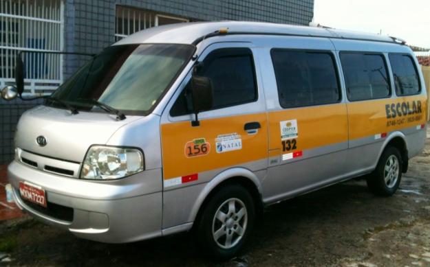 Transporte escolar, e curso de idioma e fazemos passeio