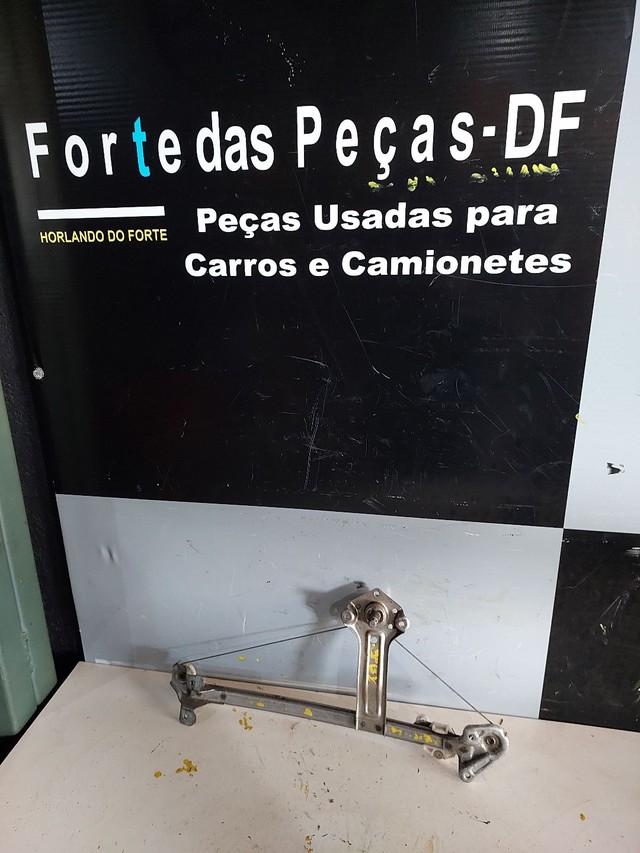 Maquina De Vidro Manual Da Porta Traseira Esquerda Do Corsa Joy 2003 À