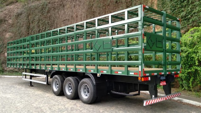 Carreta Semirreboque Gaiola de Gás 1200 botijão p13 Caminhões