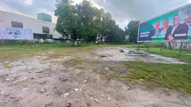 Terreno Na Principal De Bayeux Metros Quadrados X