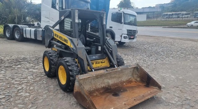 Mini P Carregadeira L New Holland M Quinas Pesadas Para