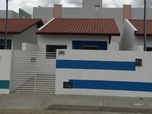 Casa pronta para morar com beco em Campina Grande