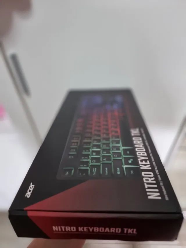 Teclado Gamer Acer Nitro Tkl Nkw Led Retroiluminado Zonas Rgb Usb