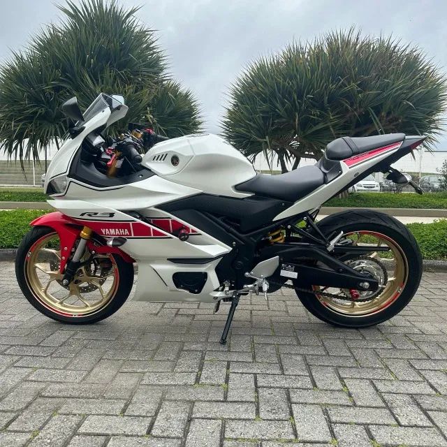 Yamaha R World Gp Th Aniniversary Ed Olx