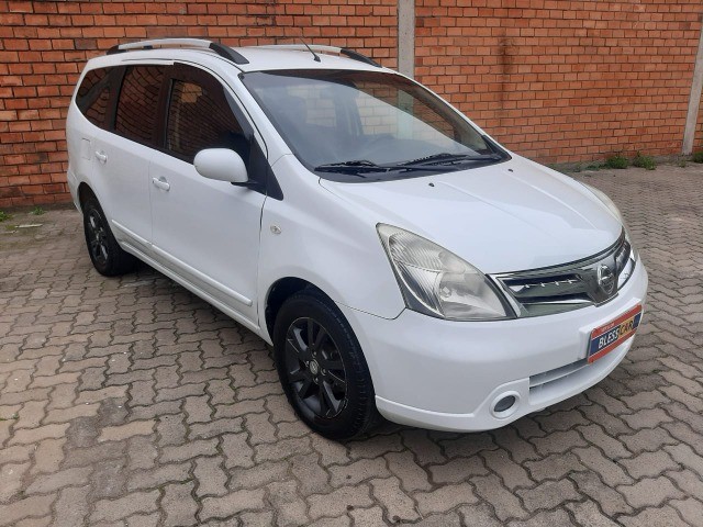 Carro Nissan Livina 7 Lugares à venda em todo o Brasil Busca Acelerada