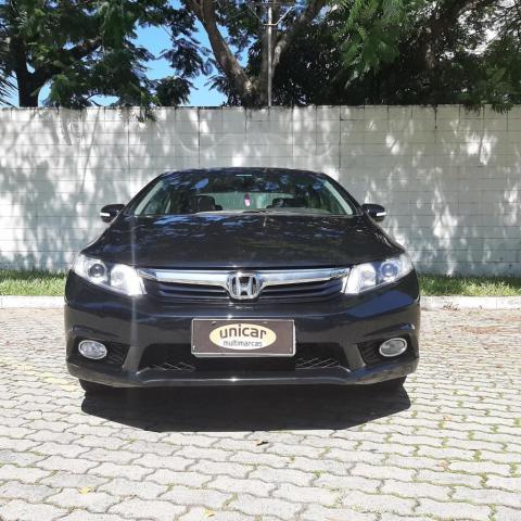 Civic Sedan LXS 1.8 1.8 Flex 16V Aut. 4p - Foto 2