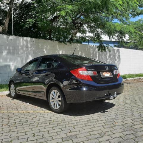Civic Sedan LXS 1.8 1.8 Flex 16V Aut. 4p - Foto 6