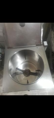 Vendo amassadeira 25kg trifásica - Foto 2