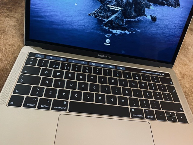 Macbook Pro 2019 13.3" i5 128GB ssd Extras Teclado PT Touchbar Top - Foto 5