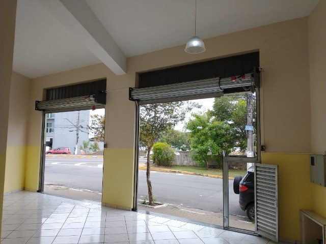 Salão comercial 110m2 - próximo supermercado semar - Poá/SP.