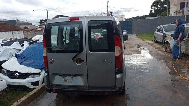 Doblo HLX 1.8 2010 / 2011 Sucata Para Retirada de Peças - Foto 2