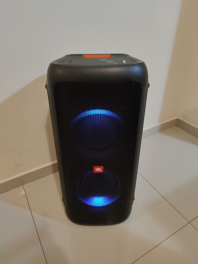 jbl party box 300 olx