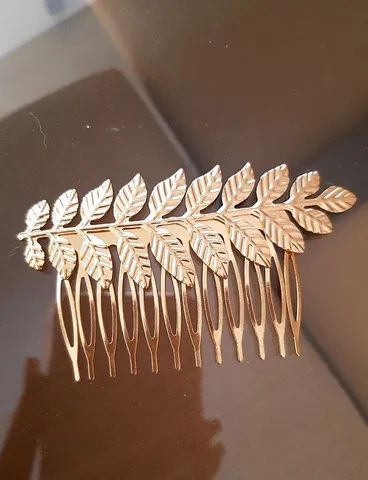 Arranjo de cabelo  - Foto 2