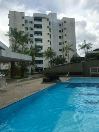 Lindo Cond Plaza Del Rey com 2 quartos no Bairro de flores