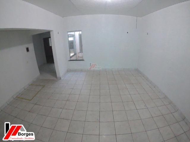 Casa com 03 Quartos na Rua Ruy Barbosa - Foto 11