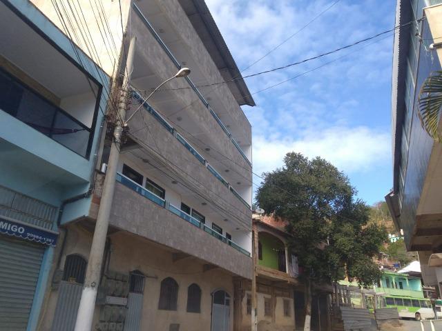 Vendo este prédio de 4 andar mais cobertoura no município de Atílio Vivaqua/ES
