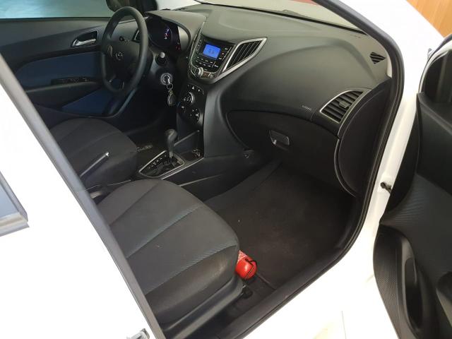 Hyundai HB20 1.6 Confort Plus 4P Flex Automático 2014 - Foto 6