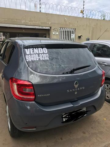 Sandero novíssimo