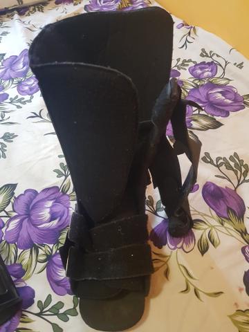 2 Muletas E 1 bota - Foto 4