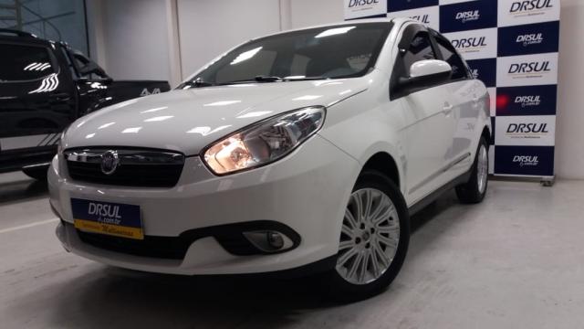 Fiat Grand Siena ESSENCE 1.6 16V FLEX 4P
