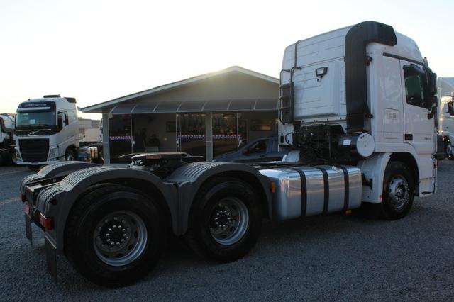 Mb axor 2651 6x4 ano 18/18 - Foto 3