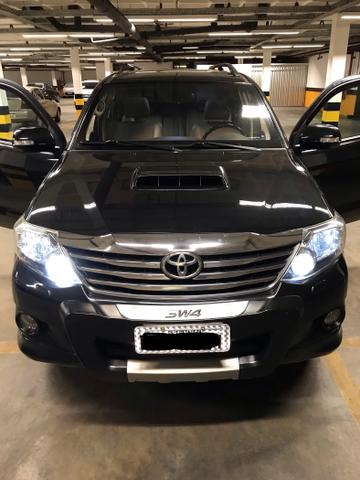 HILUX SW4 blindada