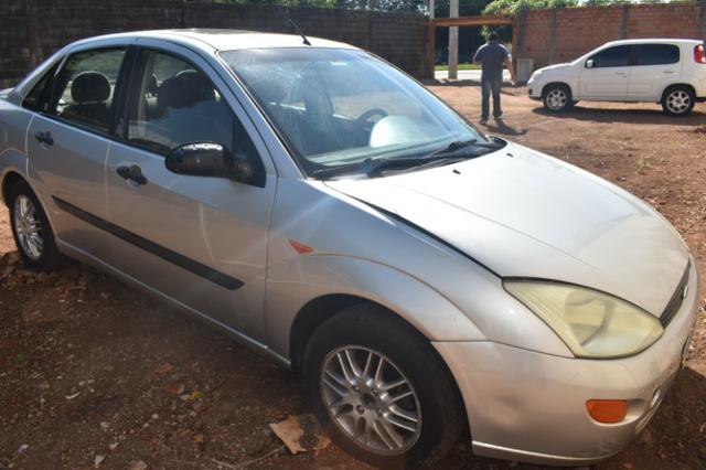 Ford focus 2.0 16v ghia 2001 - Foto 6
