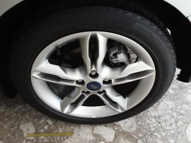 FORD FOCUS SEDAN 1.6 16V 4P - Foto 10