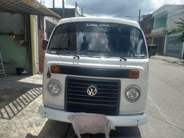 Vende se uma Kombi - Foto 4