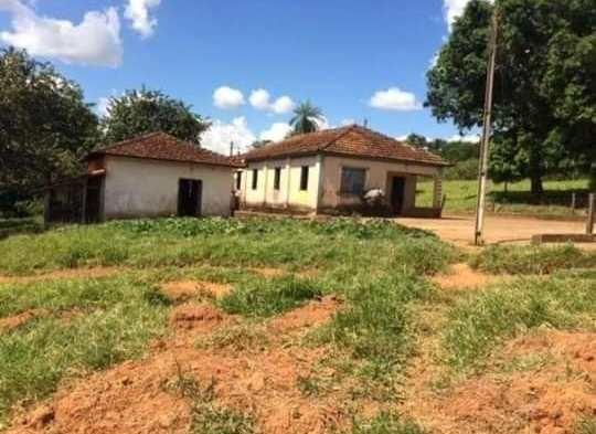 Oportunidade - Linda fazenda á venda R$850 mil . 700 hectares! Possibilidade parcelamento - Foto 3