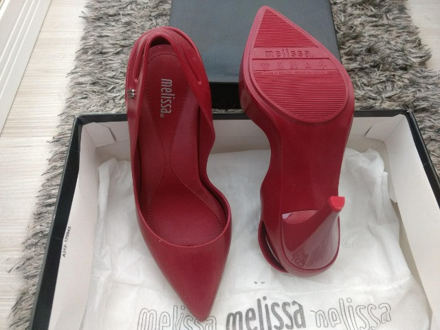 scarpin melissa classic heel