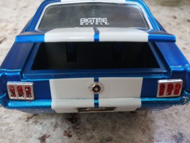 Jada 1965 Ford Mustang Gt 1:24 Azul Com Listras - Foto 4