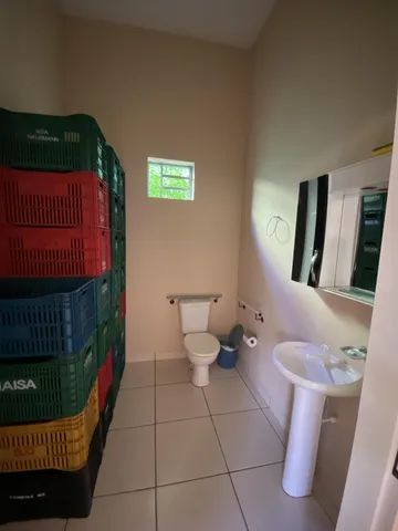 Galpão/Depósito/Armazém para aluguel possui 200 metros quadrados em Aventureiro - Joinvill