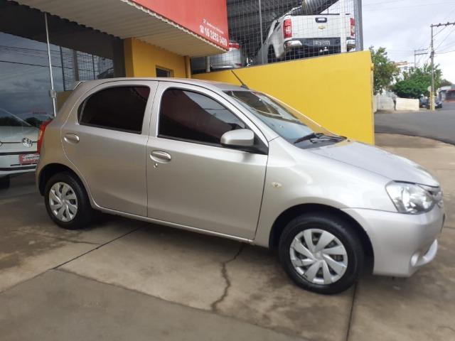 Etios X 1.3 Flex - Foto 4