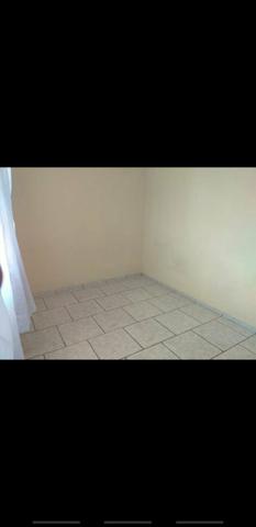 Alugo casa bairro Pinheirinho, ótima localização - Foto 6